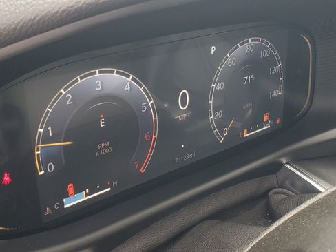 Used 2024 Jeep Wagoneer Series II AWD/4WD image 13