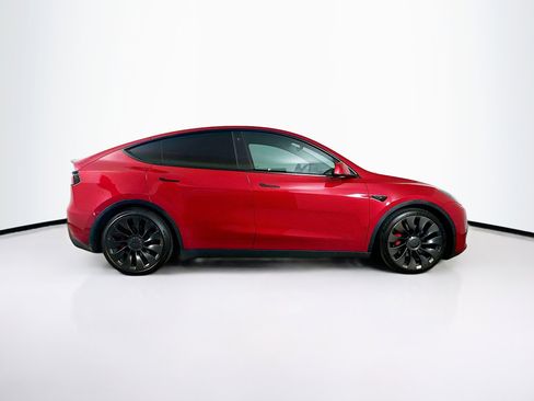 Used 2022 Tesla Model Y Performance AWD/4WD image 10