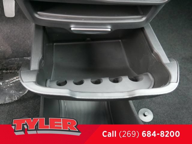 New 2027 Chrysler Pacifica Select FWD image 34
