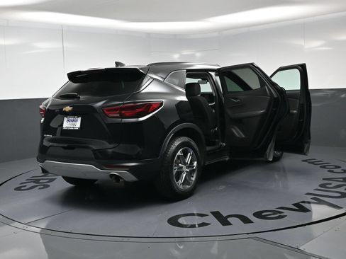 Used 2024 Chevrolet Blazer LT w/ Convenience Package FWD image 26