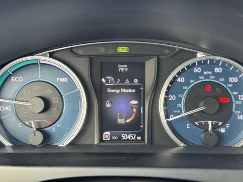 Used 2017 Toyota Camry XLE image 28