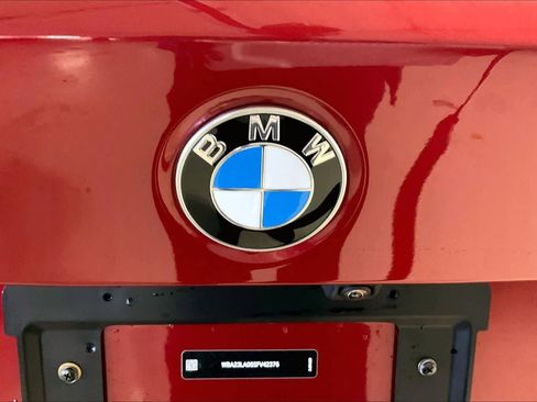 Used 2025 BMW 330i xDrive 330i xDrive image 31