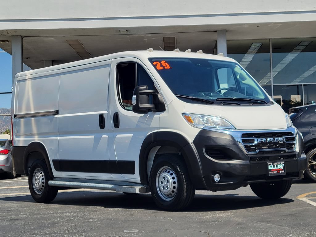 Used 2025 RAM ProMaster 2500 w/ U-Haul Equipment Group FWD image 28