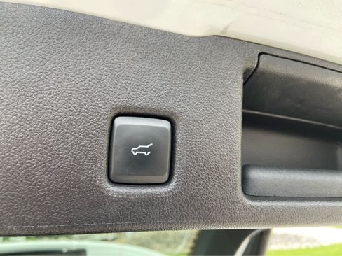 Used 2023 Ford Escape Active w/ Tech Pack #2 AWD/4WD image 12