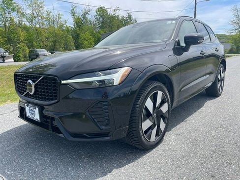 Used 2024 Volvo XC60 T8 Plus w/ Protection Package Premier AWD/4WD image 1