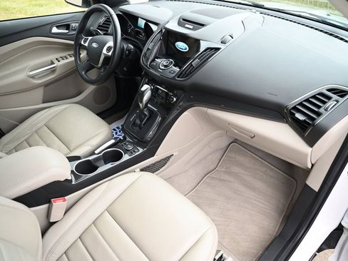 Used 2016 Ford Escape Titanium image 43