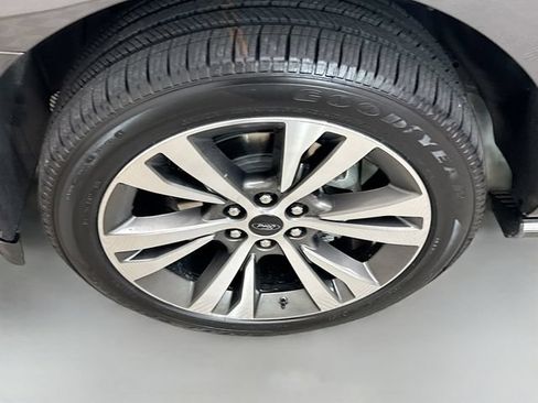 Used 2020 Ford Expedition Platinum AWD/4WD image 33