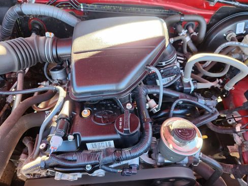 Used 2021 Toyota Tacoma SR image 14