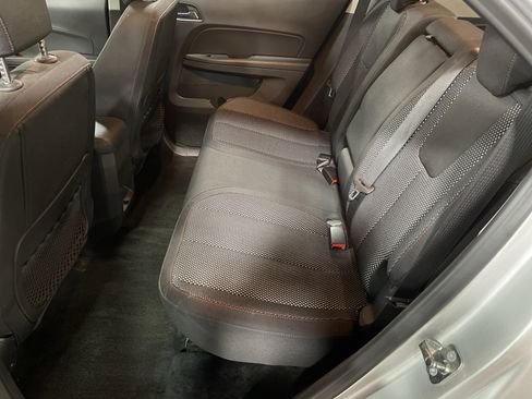 Used 2017 Chevrolet Equinox LS image 10