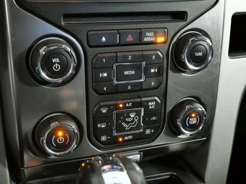 Used 2014 Ford F150 FX4 w/ Equipment Group 402A Luxury AWD/4WD image 26