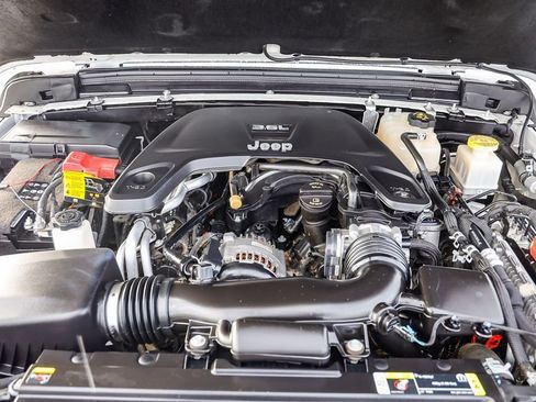 Certified 2021 Jeep Gladiator Rubicon image 28