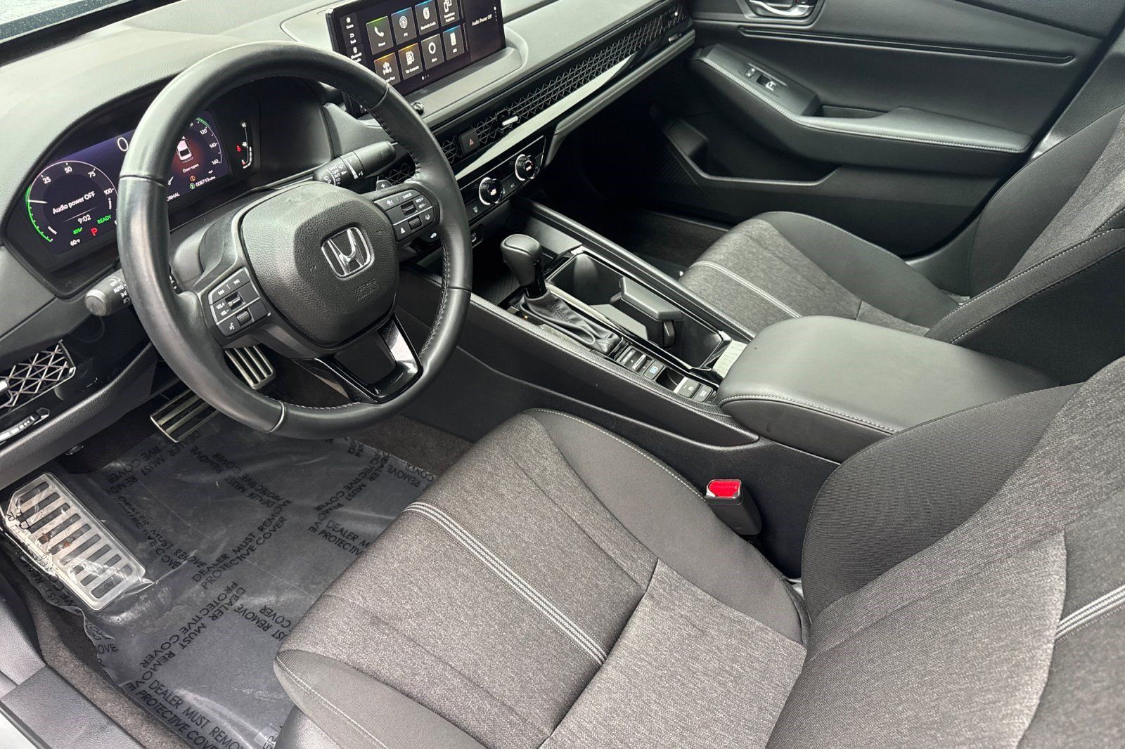 Used 2024 Honda Accord Sport image 4