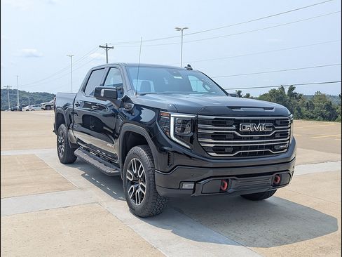 New 2026 GMC Sierra 1500 AT4 w/ AT4 Premium Package AWD/4WD image 5