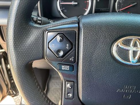 Used 2022 Toyota 4Runner TRD Off-Road Premium w/ TRD Black Wheel Package (TMS) AWD/4WD image 16