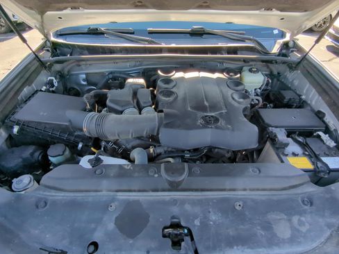 Used 2021 Toyota 4Runner TRD Off-Road Premium image 36