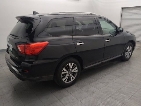 Used 2019 Nissan Pathfinder SV FWD image 10