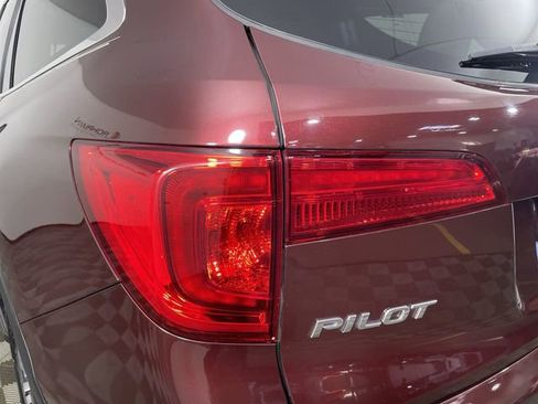Used 2018 Honda Pilot EX-L image 37