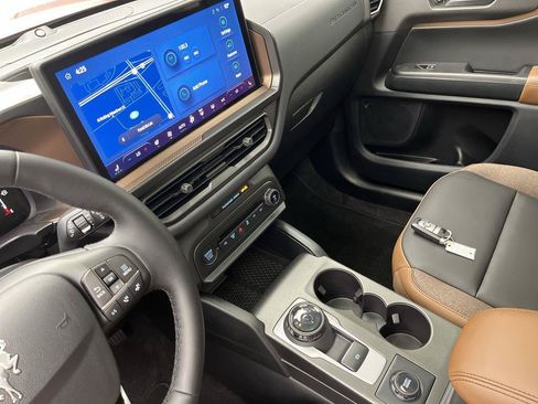 Used 2026 Ford Bronco Sport Outer Banks w/ Outer Banks Tech Package+ AWD/4WD image 18
