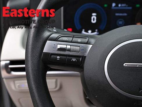 Used 2025 Hyundai Tucson SEL image 15