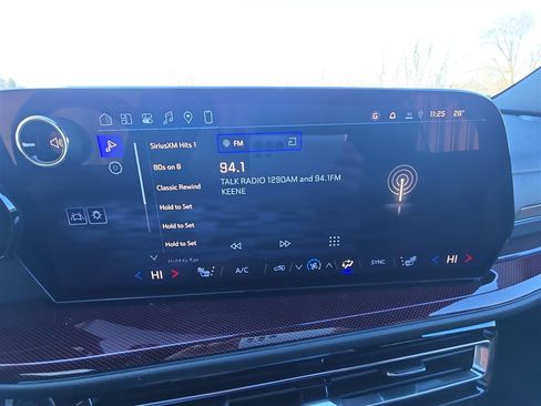 New 2026 Chevrolet Traverse Z71 image 13