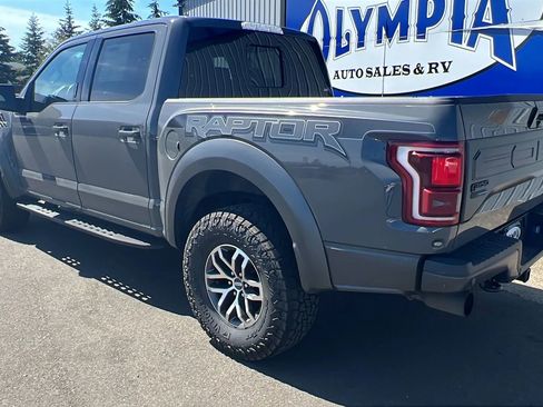 Used 2018 Ford F150 Raptor w/ Equipment Group 802A Luxury AWD/4WD image 13