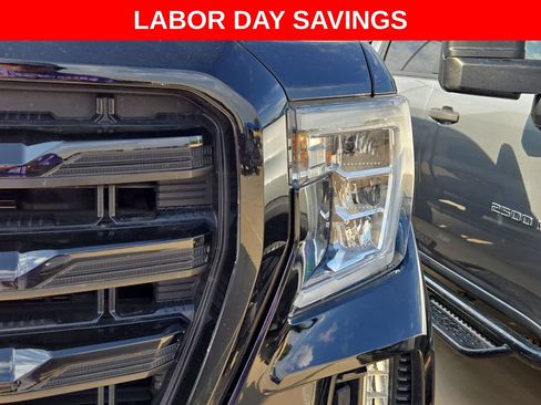 Used 2021 GMC Sierra 1500 Elevation w/ LPO, Elevation Black Package RWD image 9