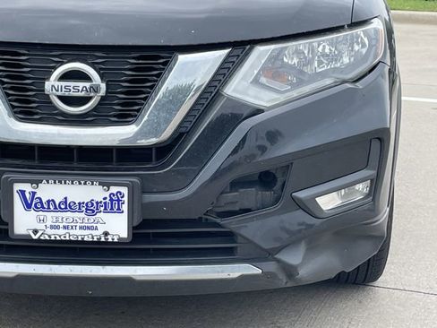 Used 2017 Nissan Rogue SL FWD image 8