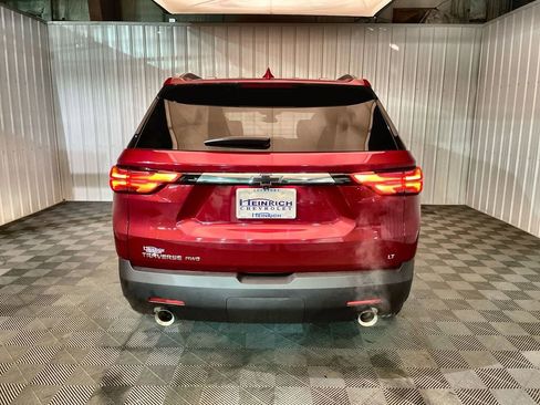 Used 2023 Chevrolet Traverse LT image 7
