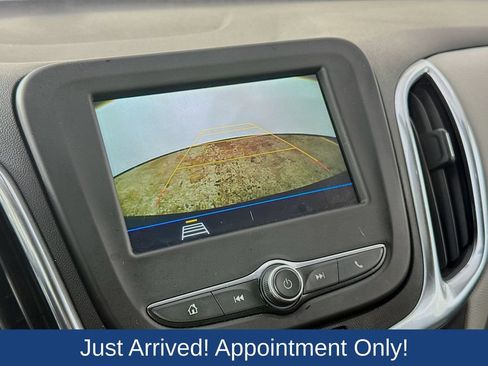 Used 2019 Chevrolet Equinox LS w/ LS Convenience Package AWD/4WD image 15