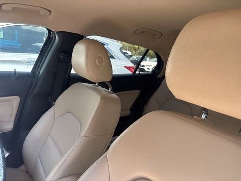 Certified 2019 Mercedes-Benz GLA 250 image 5