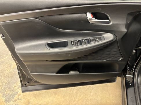 Used 2023 Hyundai Santa Fe SE FWD image 18