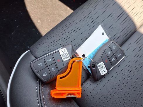 New 2026 Buick Enclave Sport Touring w/ Power Package image 13