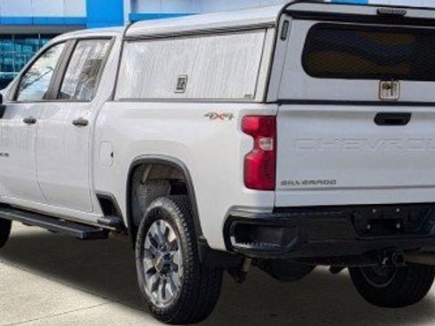 Used 2023 Chevrolet Silverado 2500 Custom w/ Infotainment Package image 4