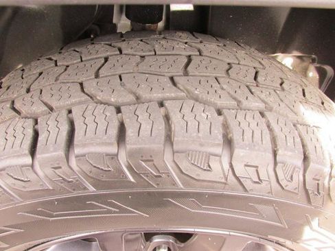 Used 2019 Jeep Cherokee Latitude image 7