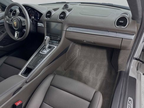 Used 2024 Porsche 718 Cayman GT4 image 26