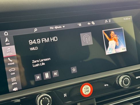 New 2026 Porsche Macan S image 22