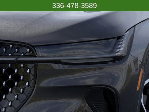 New 2026 Lincoln Nautilus Reserve image 18