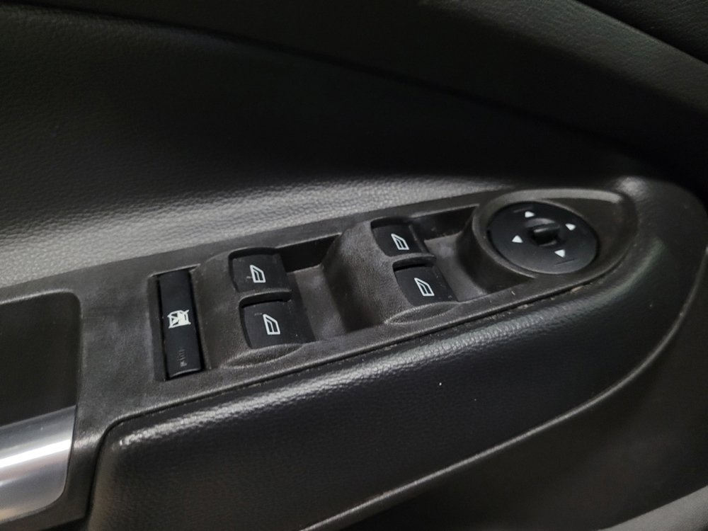 Used 2018 Ford Escape SE FWD image 27