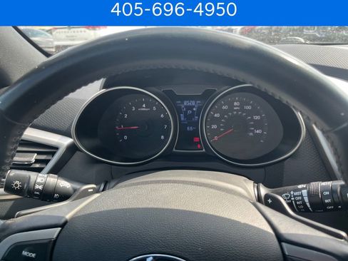 Used 2016 Hyundai Veloster w/ Option Group 02 FWD image 19