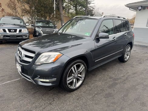 Used 2013 Mercedes-Benz GLK 350 4MATIC image 3