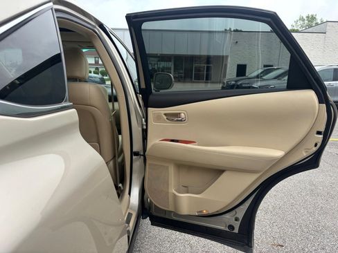 Used 2012 Lexus RX 450h FWD image 16