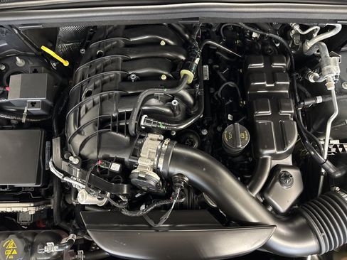 Used 2024 Dodge Durango SXT w/ 3rd Row Seating Group image 43