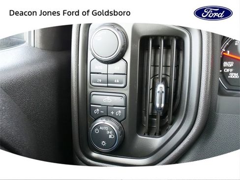 Used 2024 Chevrolet Silverado 1500 Custom Trail Boss image 23