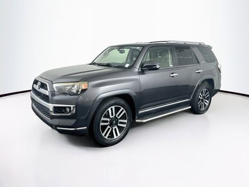 Used 2014 Toyota 4Runner Limited RWD image 3
