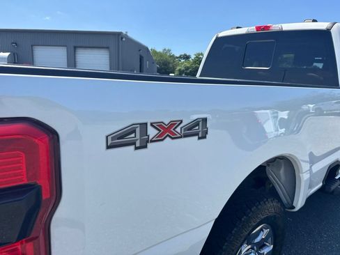 Used 2023 Ford F250 Lariat w/ Chrome Package AWD/4WD image 7
