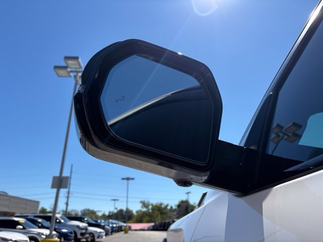 Used 2025 Toyota Sequoia TRD Pro AWD/4WD image 15