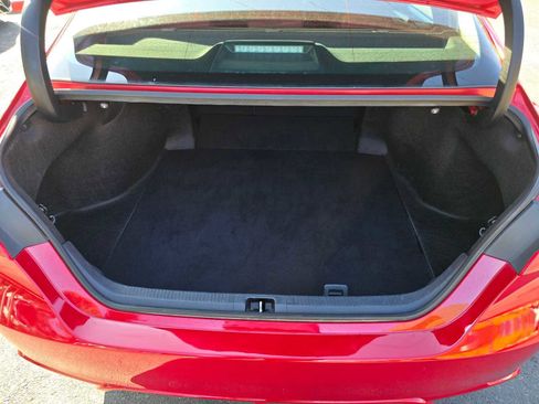 Used 2024 Toyota Camry SE image 14