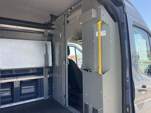 Used 2019 Ford Transit 250 148 High Roof Extended RWD image 14