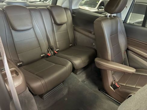 Used 2020 Mercedes-Benz GLS 450 4MATIC w/ Convenience Package image 24
