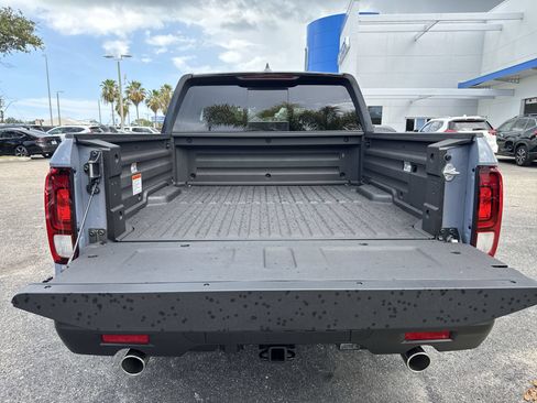 New 2026 Honda Ridgeline Black Edition image 12